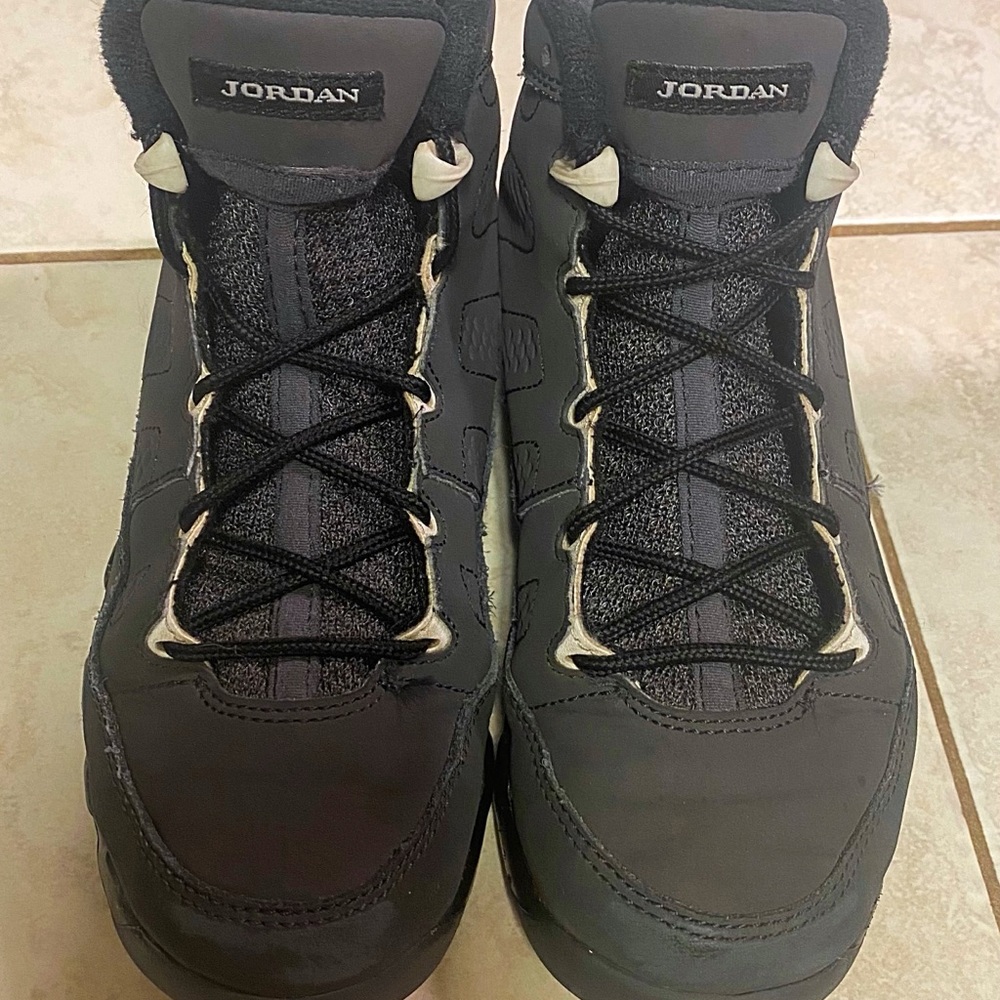 Jordan 9 Retro Anthracite size 1Y